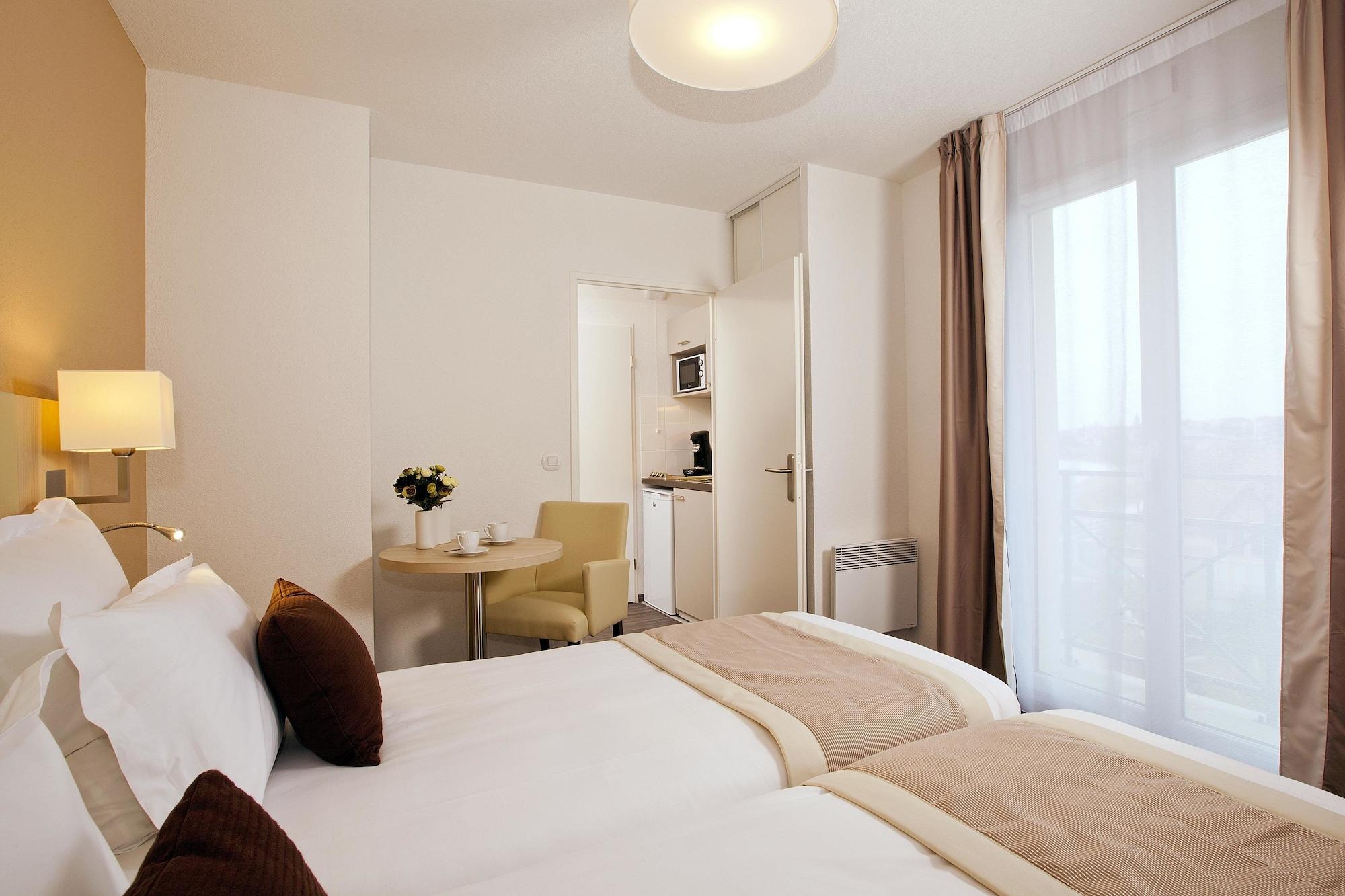 Residhome Neuilly Bords De Marne Kültér fotó