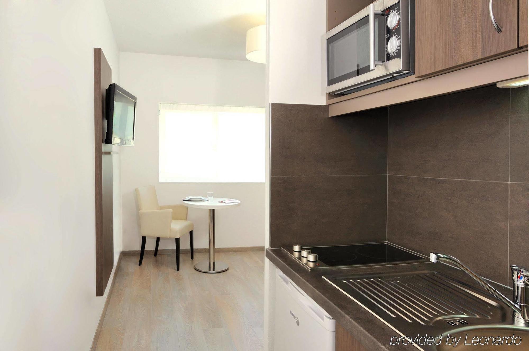 Residhome Neuilly Bords De Marne Kültér fotó